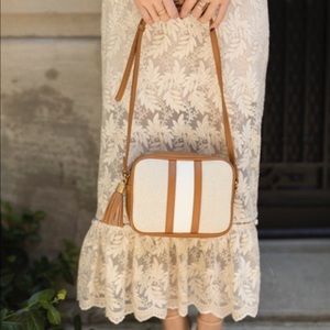 Gigi New York Madison Crossbody Bag